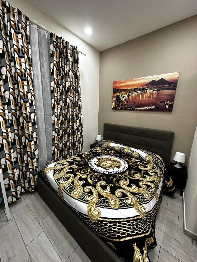 B&B Spaccanapoli A Due Passi Da Via Tribunali Ngoại thất bức ảnh