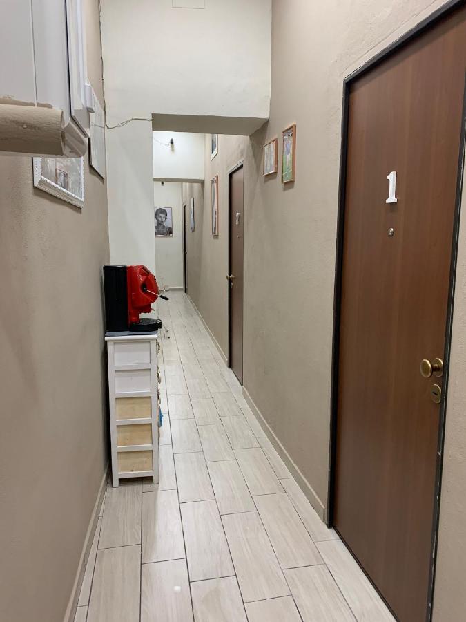 B&B Spaccanapoli A Due Passi Da Via Tribunali Ngoại thất bức ảnh